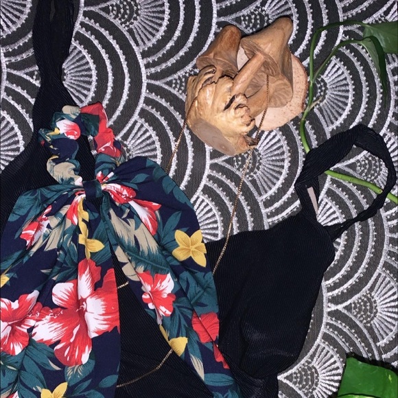 Earring bundle✨ bundle or sell individually - Picture 6 of 8